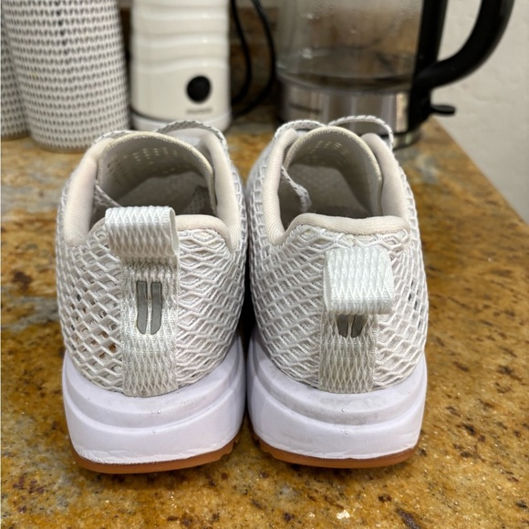 No bull size 8 - Picture 4 of 9